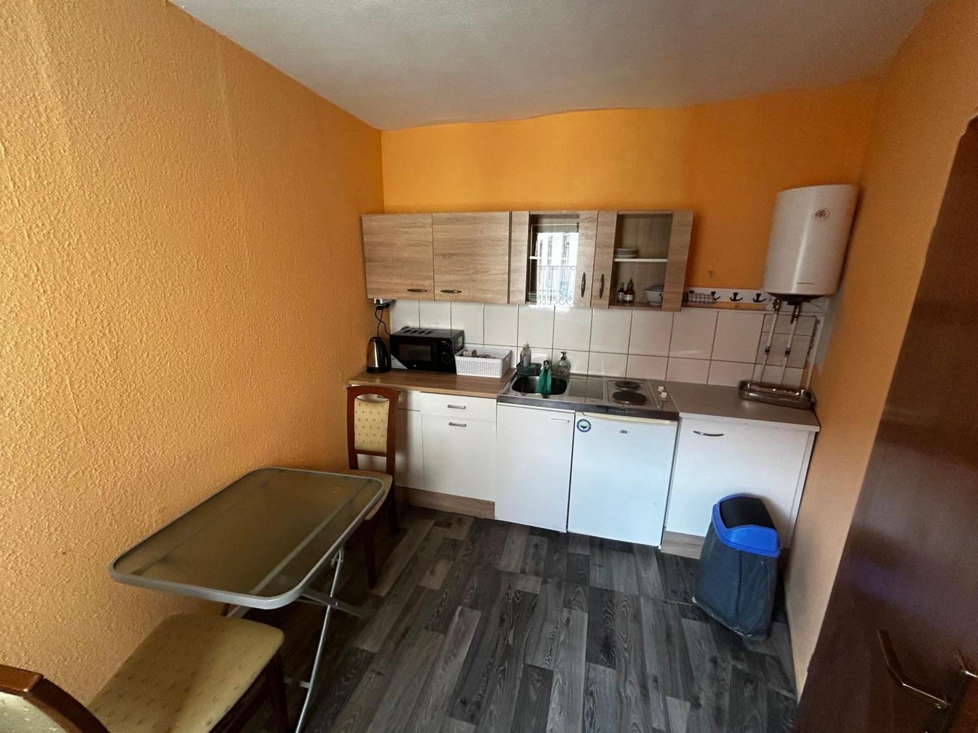 Ferienwohnung #2 In Der Altstadt Von Stadtroda Exterior foto