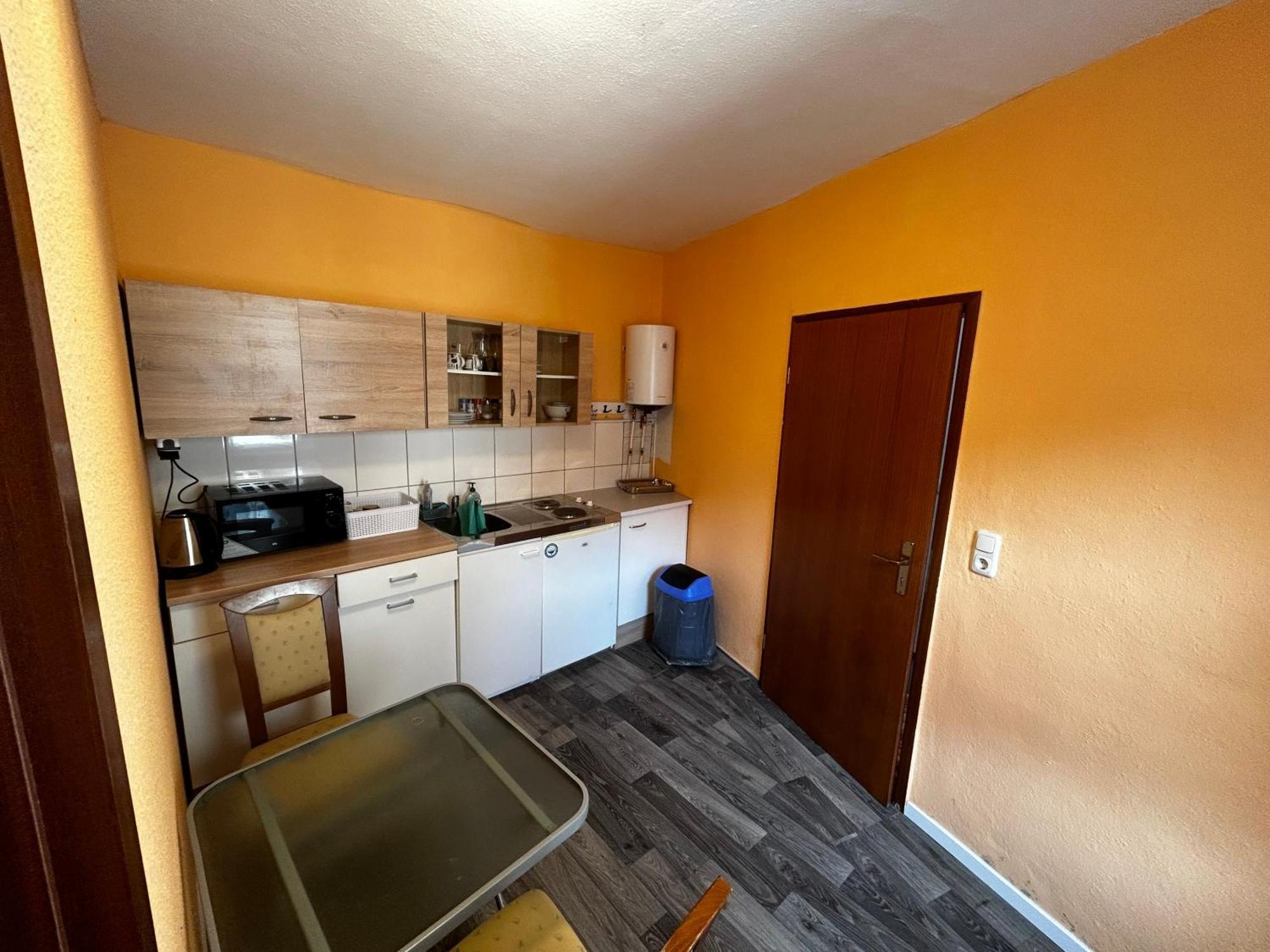 Ferienwohnung #2 In Der Altstadt Von Stadtroda Exterior foto